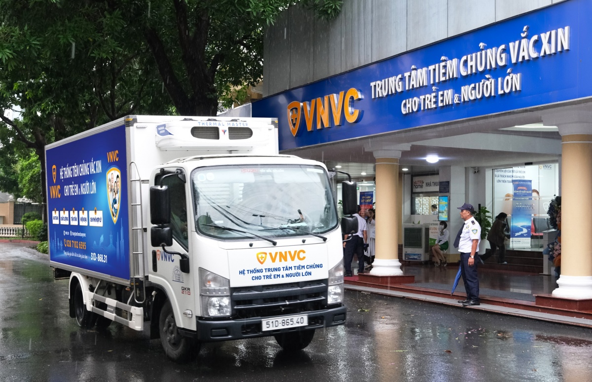 VNVC triển khai tiêm đầu tiên vắc xin sốt xuất huyết cho trẻ từ 4 tuổi và người lớn