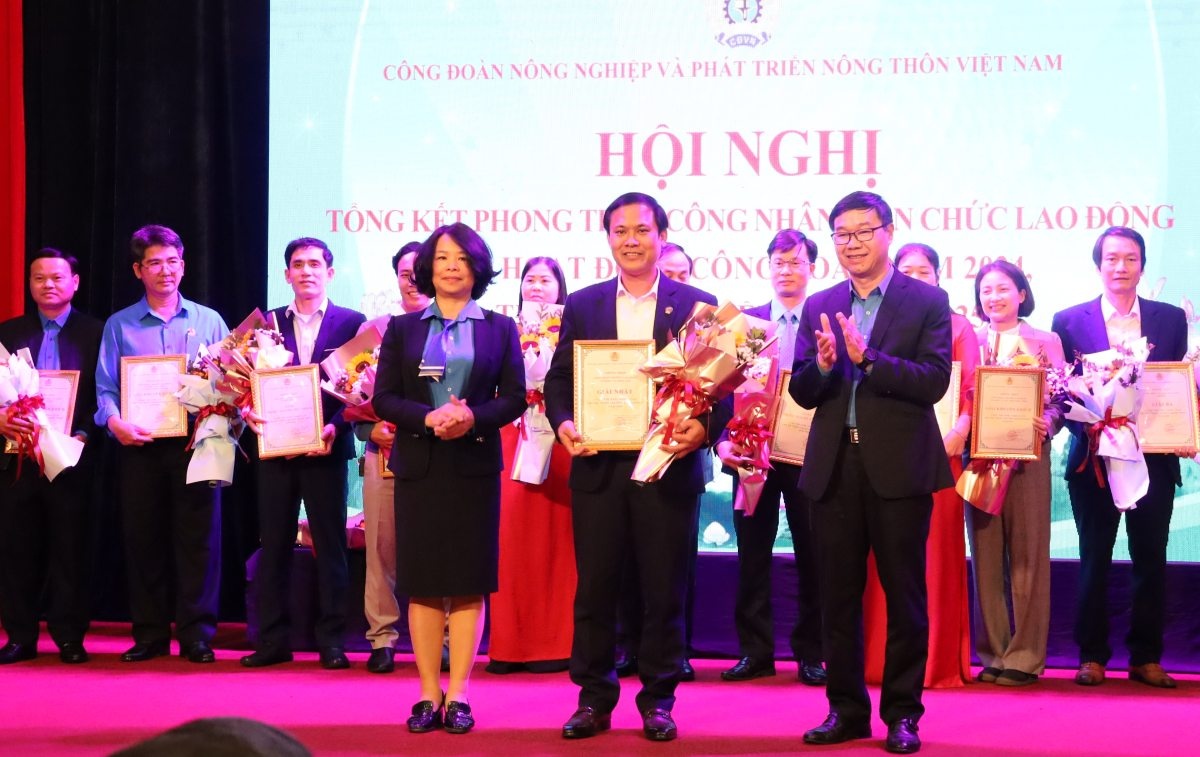 Công đoàn Nông nghiệp và PTNT Việt Nam chú trọng đảm bảo an toàn lao động, cải thiện điều kiện làm việc