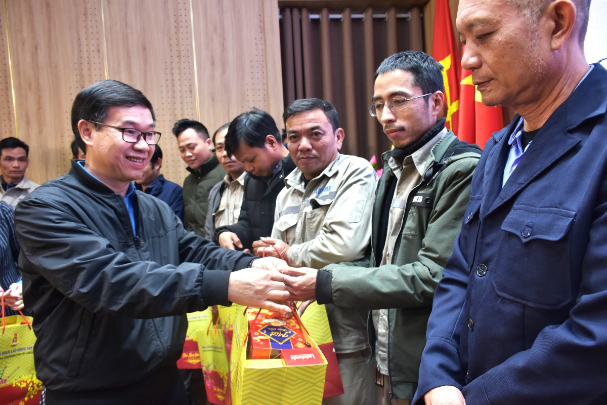 Mang Tết ấm áp đến với đoàn viên, người lao động ngành nông nghiệp