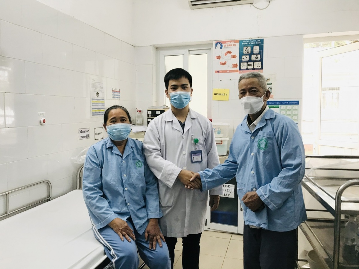 Cảnh báo: Sốt cao, mê sảng do chuột cắn