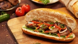 Nguy cơ tiềm ẩn đằng sau bữa sáng 10.000đ của công nhân lao động