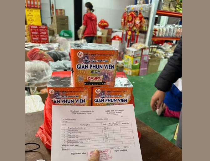 Pháo hoa Z121 bán tràn lan: Làm thế nào để nhận biết pháo hoa xịn?