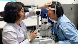 Bệnh lý Glôcôm ở người dùng thuốc chống đông máu: Nguy cơ mù lòa và cảnh báo từ chuyên gia