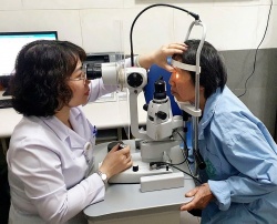 Bệnh lý Glôcôm ở người dùng thuốc chống đông máu: Nguy cơ mù lòa và cảnh báo từ chuyên gia