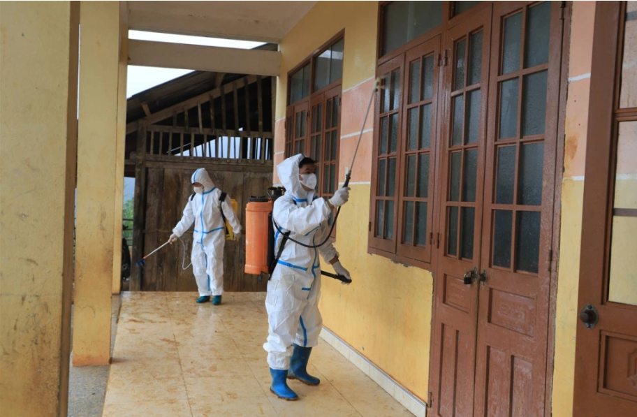 Bé hai tuổi ở Cao Bằng tử vong nghi do sởi và nguy cơ dịch bùng phát trên toàn quốc