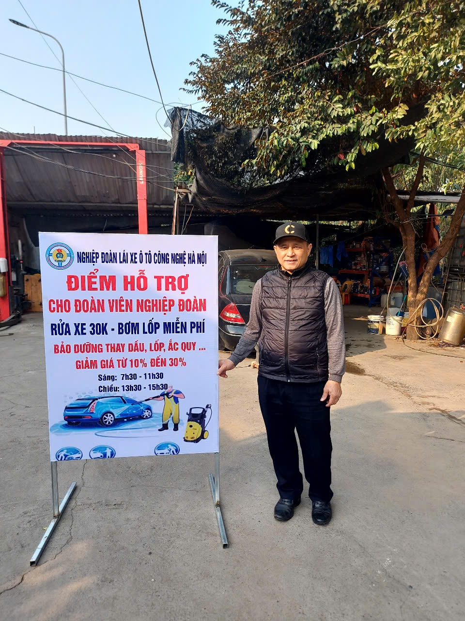 Nỗi lo an toàn của những “con thoi” trên đường phố