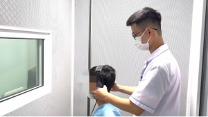 Tắm đêm không chỉ là thói quen "vô hại", người lao động thận trọng