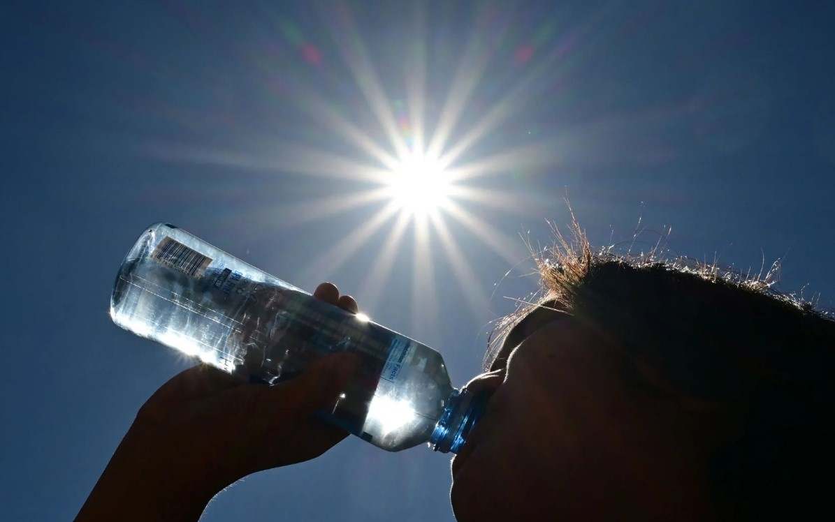 Hiểm họa sức khỏe từ thời tiết cực đoan và kỹ năng tự bảo vệ cho người lao động