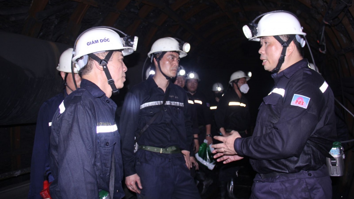 Than – Khoáng sản Việt Nam: Quyết tâm cao độ vì an toàn lao động và sự phát triển bền vững