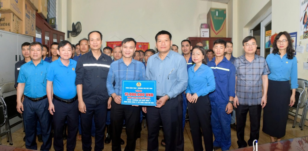 Than – Khoáng sản Việt Nam: Quyết tâm cao độ vì an toàn lao động và sự phát triển bền vững