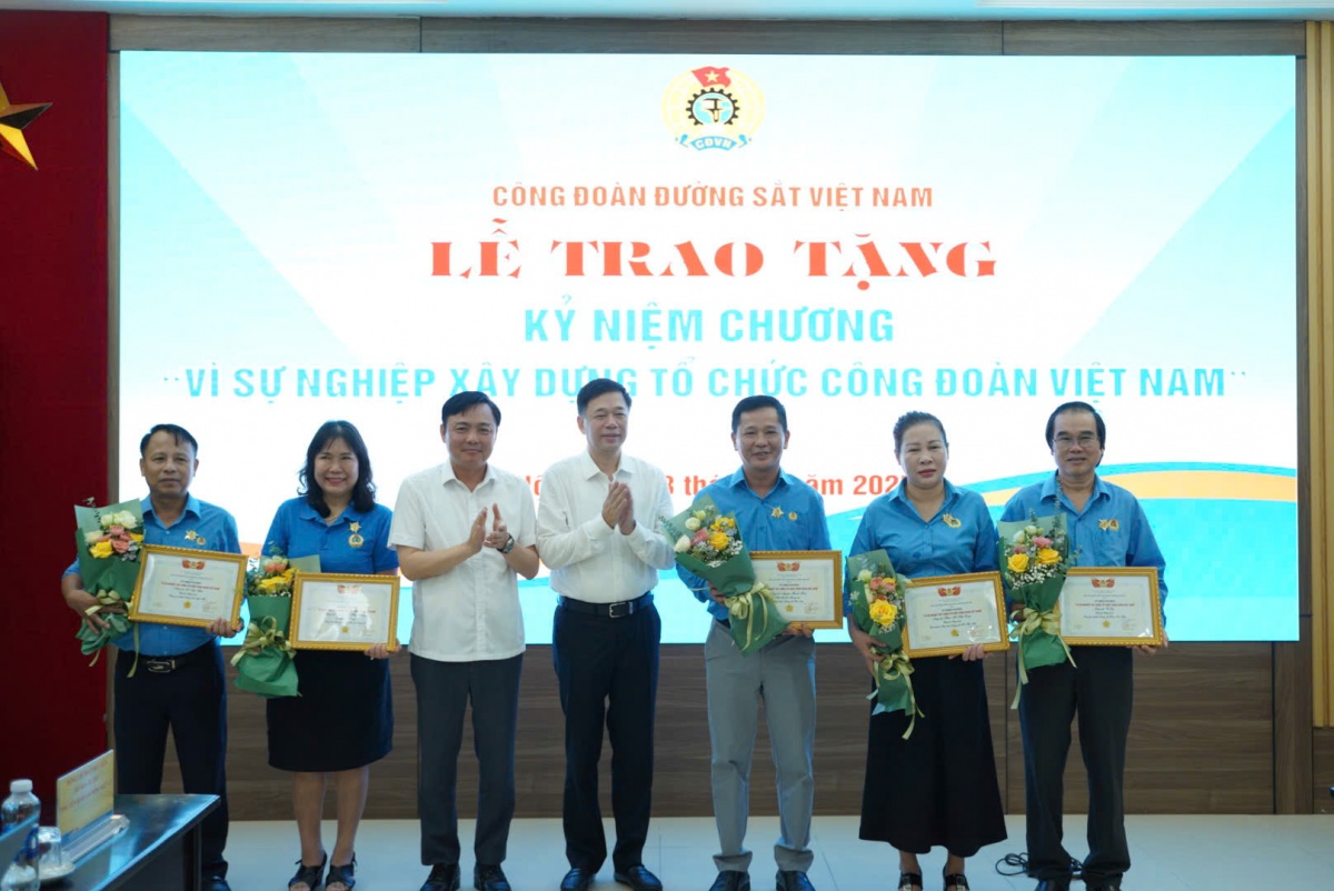 Công đoàn Đường sắt Việt Nam: Vững tin tiến vào tương lai từ những hành động thiết thực