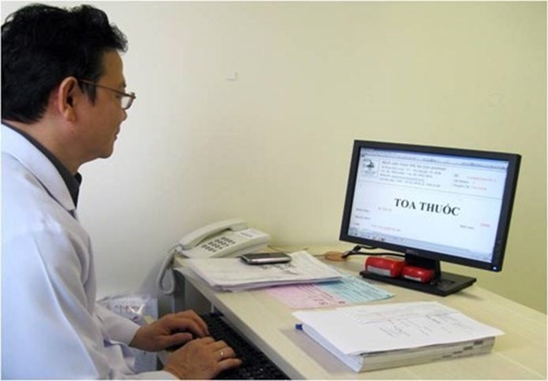 Siết chặt kê đơn thuốc ngoại trú: Những điều người bệnh cần biết!