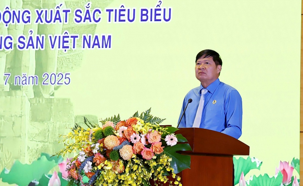 Ông Phan Văn Anh, Phó Chủ tịch Tổng Liên đoàn Lao động Việt Nam. Ảnh: 