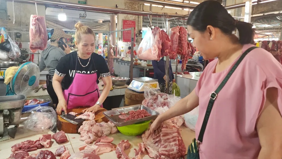 Dịch tả lợn châu Phi bùng phát ở Quảng Trị, cách chọn thịt lợn an toàn