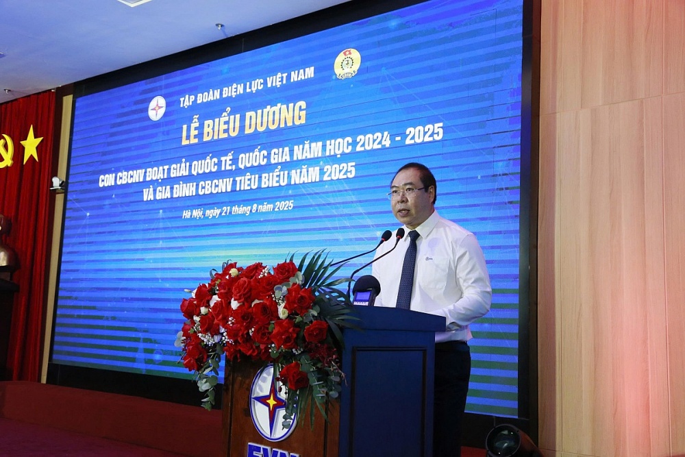 Đỗ Đức Hùng – Chủ tịch Công đoàn Điện lực Việt Nam. Ảnh: ĐVCC