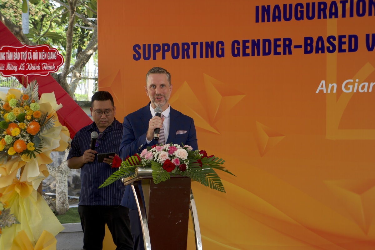 Điểm tựa tin cậy, thắp lên hy vọng cho cho phụ nữ và trẻ em bị bạo lực