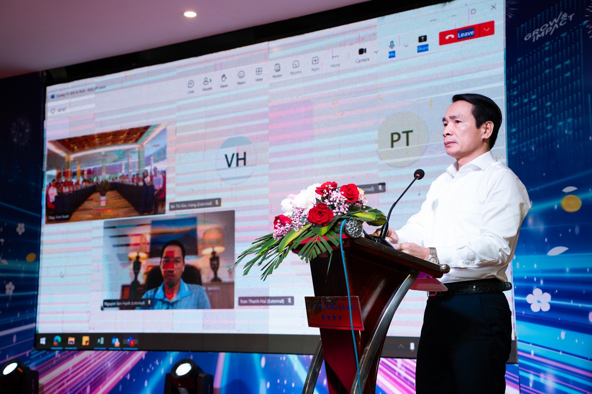 Mở ra tương lai công nghệ số cho nữ sinh vùng khó khăn Quảng Trị