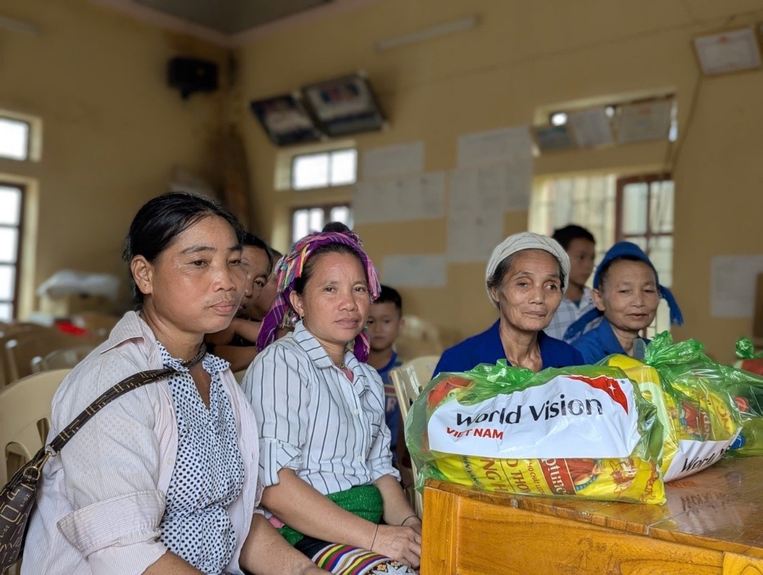Việt Nam đối mặt với hậu quả thiên tai nặng nề, World Vision mở rộng ứng phó khẩn cấp tới 50.000 người