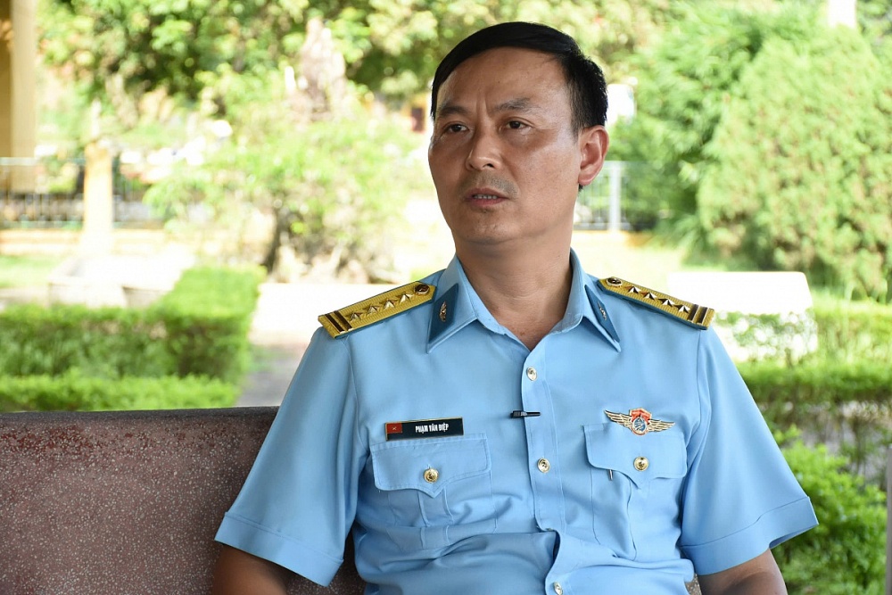 Đại tá Phạm Văn Điệp, Phó Cục trưởng Cục Hậu cần - Kỹ thuật, Quân chủng Phòng không - Không quân. Ảnh: Nguyễn Việt