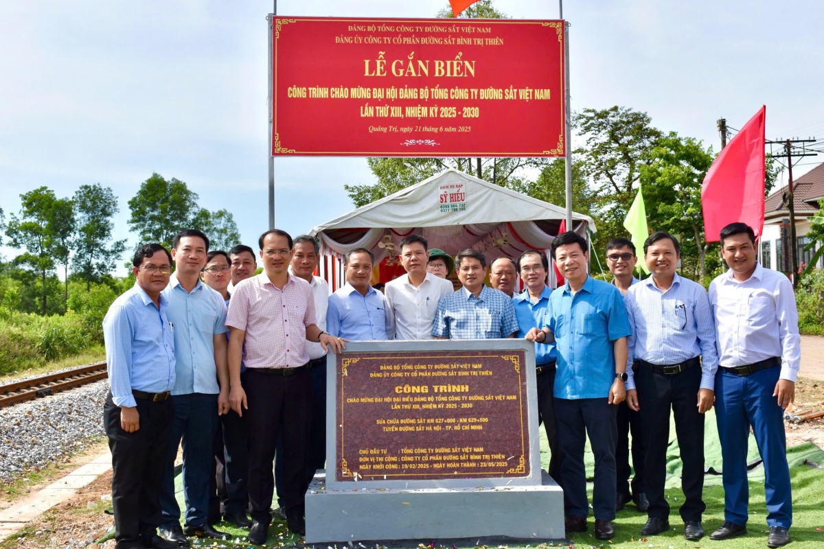 Hành trình đổi mới và phát triển hướng tới Đại hội XVII Công đoàn Đường sắt Việt Nam