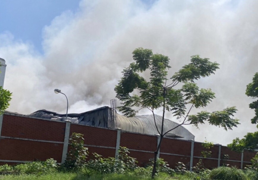 Khống chế vụ cháy tại KCN Quang Minh